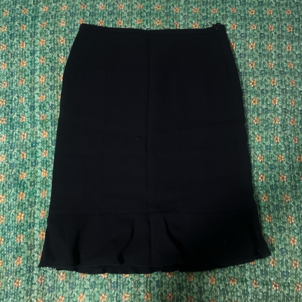 Elegant Black Pencil Skirt